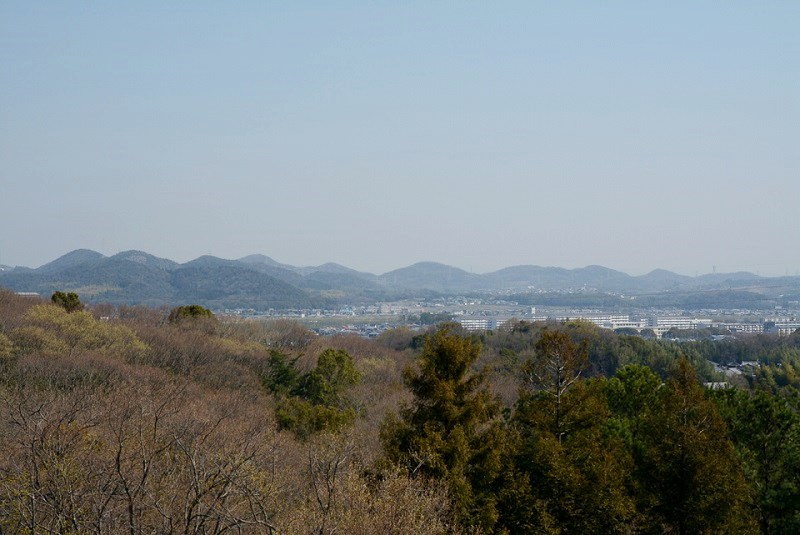 日岡山公園展望台から見える加西・加東の連山