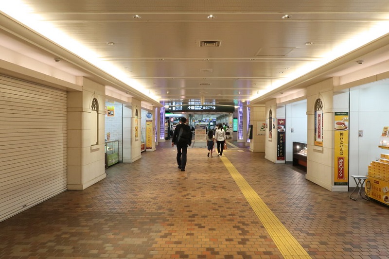 地下鉄新神戸駅の地下